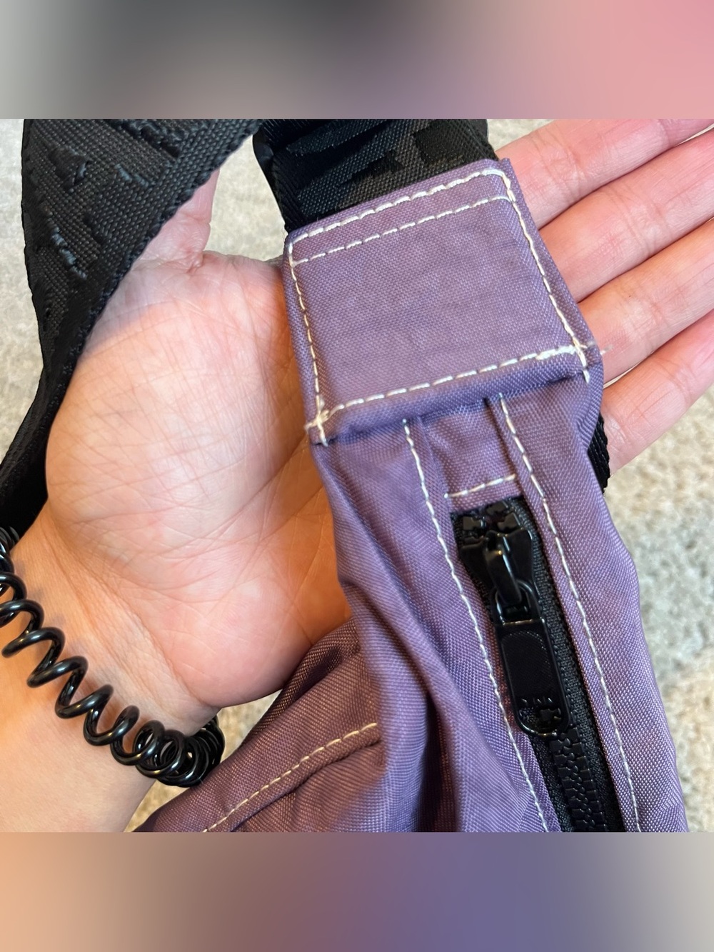 BAGGU Medium Grape Jelly Crescent - Picture 6 of 6